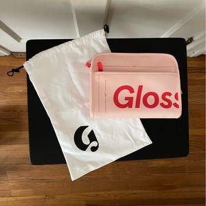 Glossier Beauty Bag - makeup bag